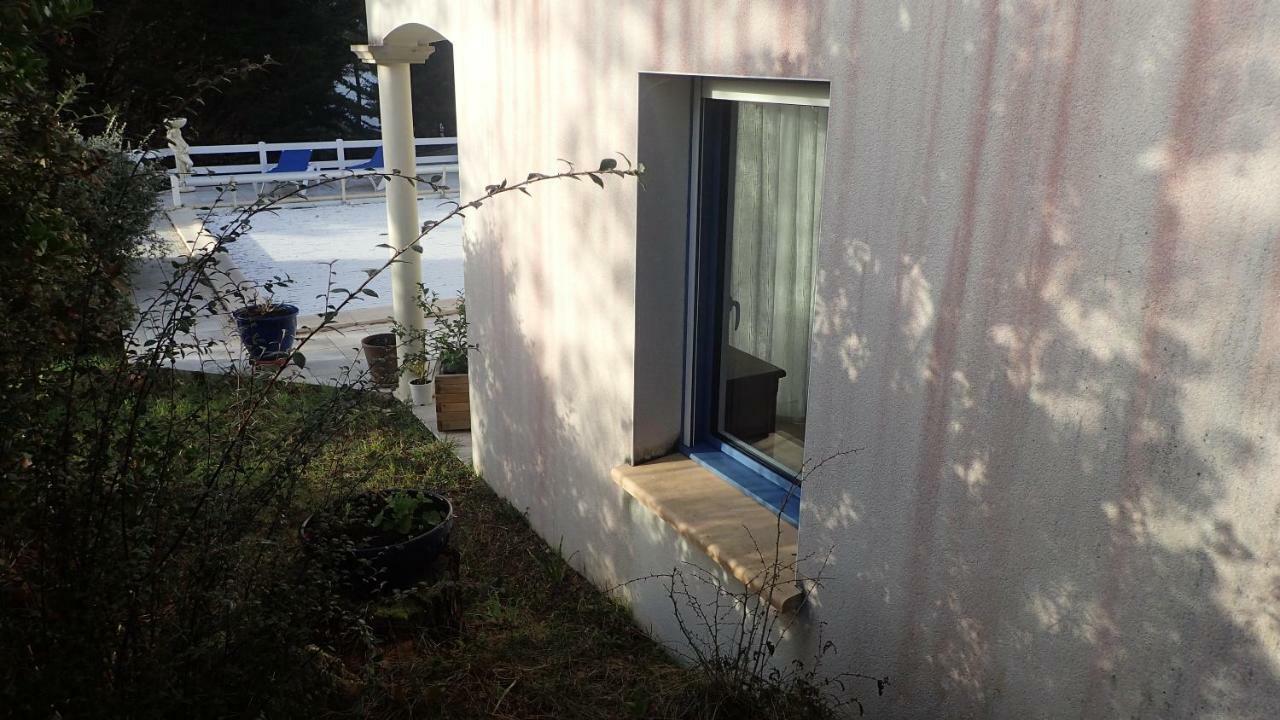 Chambre Dans La Pinede 圣伊莱尔·德列 外观 照片