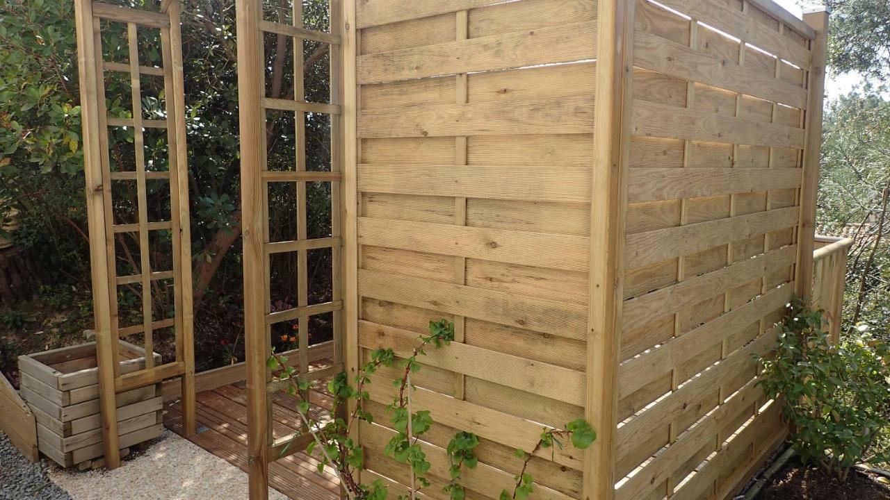 Chambre Dans La Pinede 圣伊莱尔·德列 外观 照片
